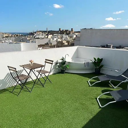 شقة Modern Penthouse With Sea & Valletta View *