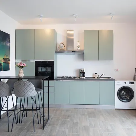 Apartman Modern Penthouse With Sea & Valletta View Santa Venera