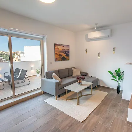 Modern Penthouse With Sea & Valletta View *